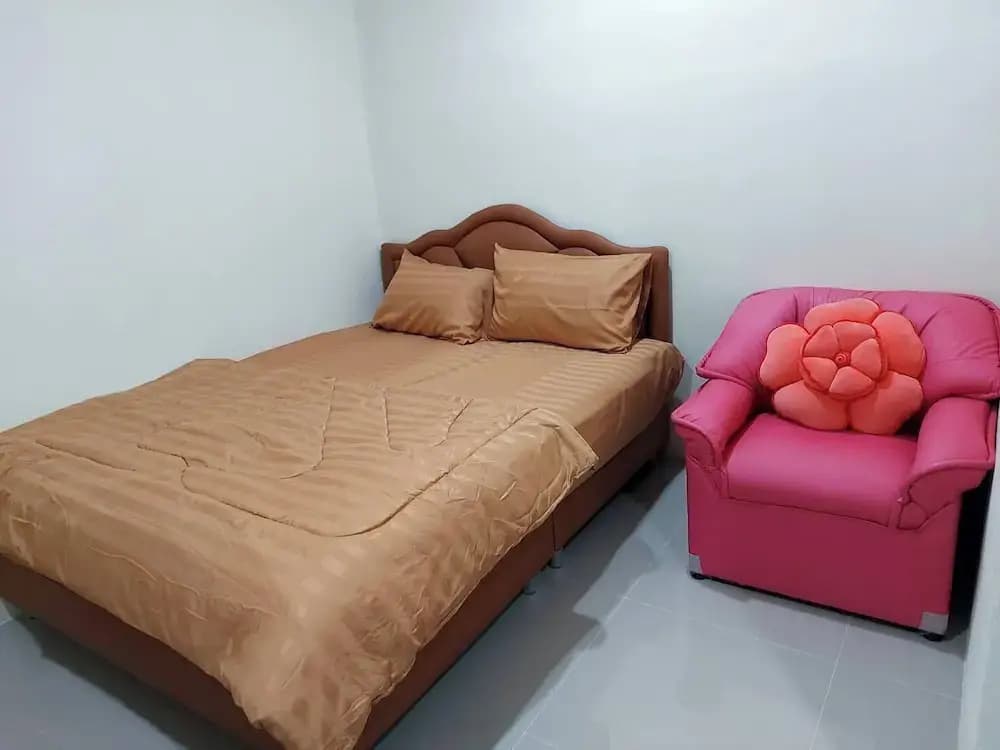 Nopphadon Hotel - photo 7