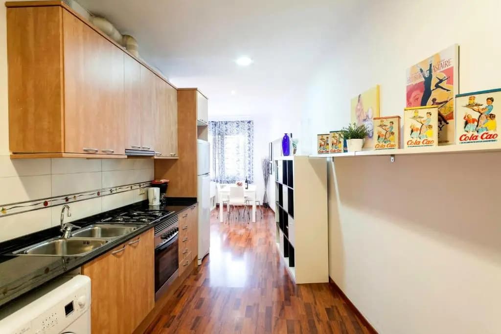Barcelona Comtal Apartments - photo 11