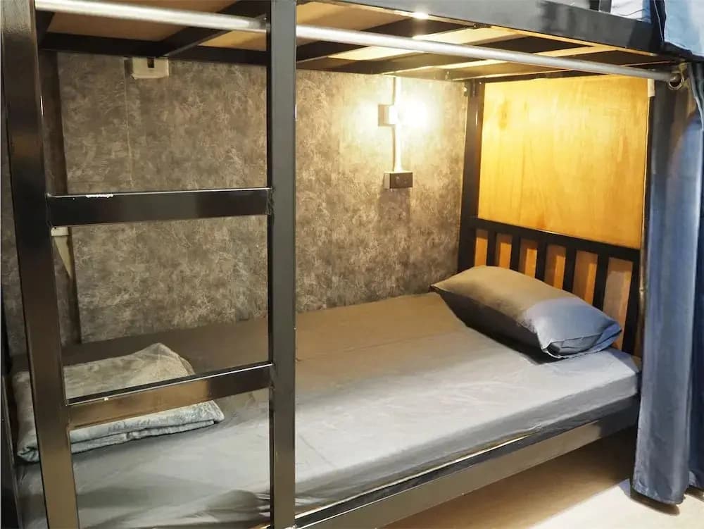 Bed Space Hostel - photo 7