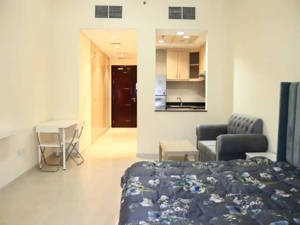 Stunning Family Friendly Studio Close To Dubai Hub - photo 4