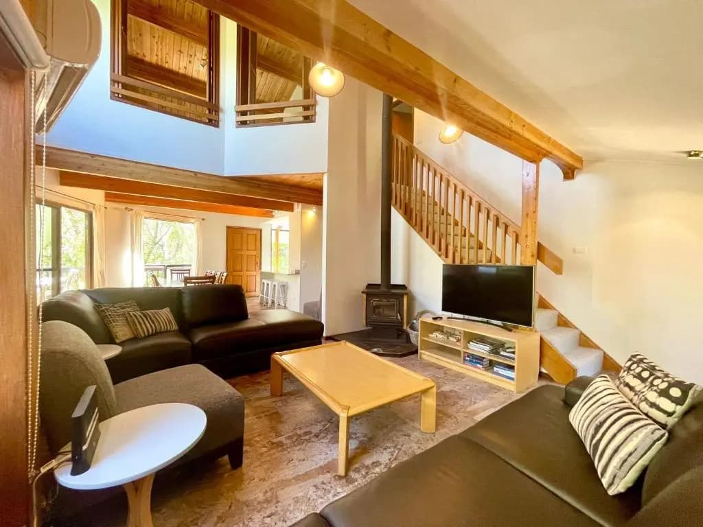 Sublime Cedar Lodge Leura - photo 3