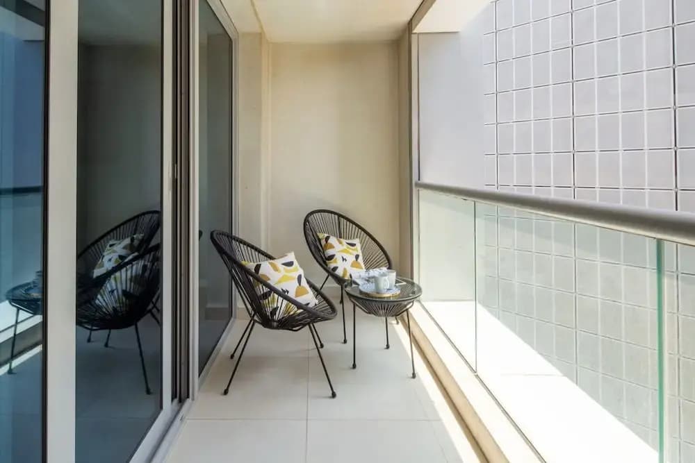 Stylish 2BR Apartment In Business Bay - photo 7