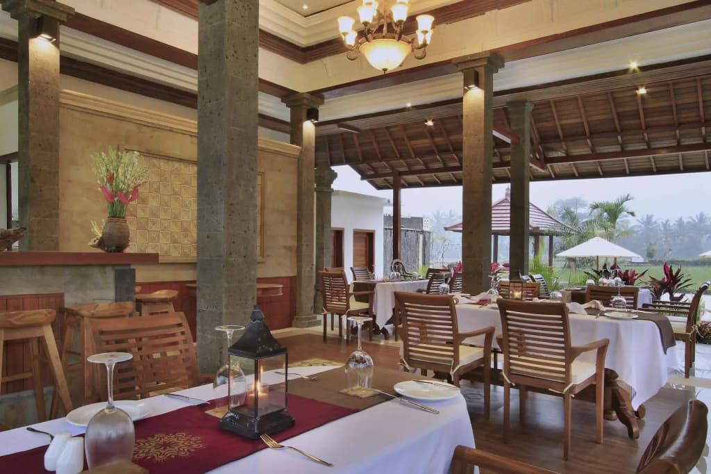 Puri Hari Resort and Villas - photo 21