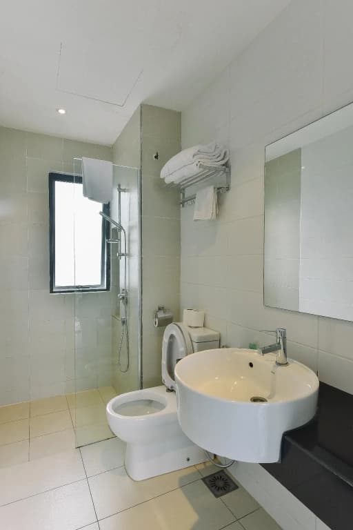 1 Tebrau Suites by Subhome - photo 8