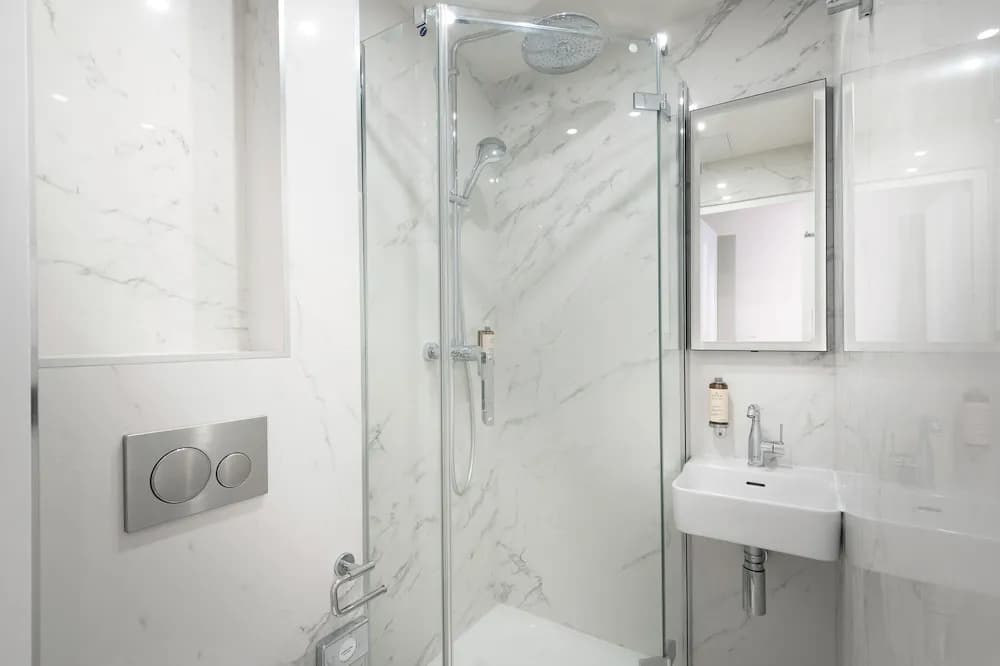 Private Apartment and Terrace Le Marais - photo 7
