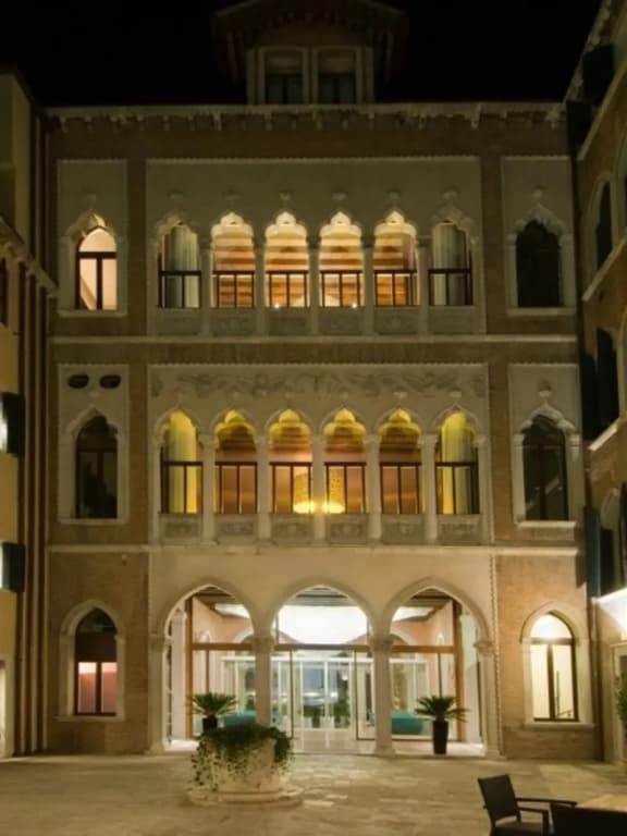 Sina Centurion Palace Hotel - photo 37