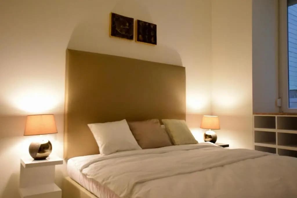Binder Home Stylish Studios Budapest Parliament - main photo