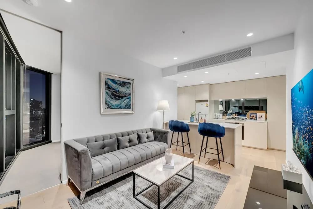 Melbourne Square Apartments - photo 25
