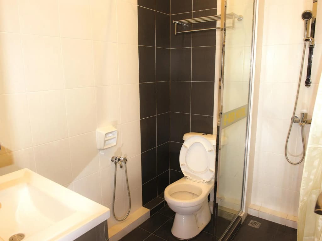 ERNES Hotel Alma Bukit Mertajam - photo 8