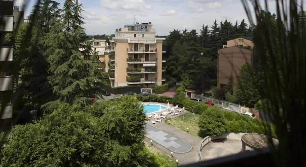 San Siro Apartment - photo 17