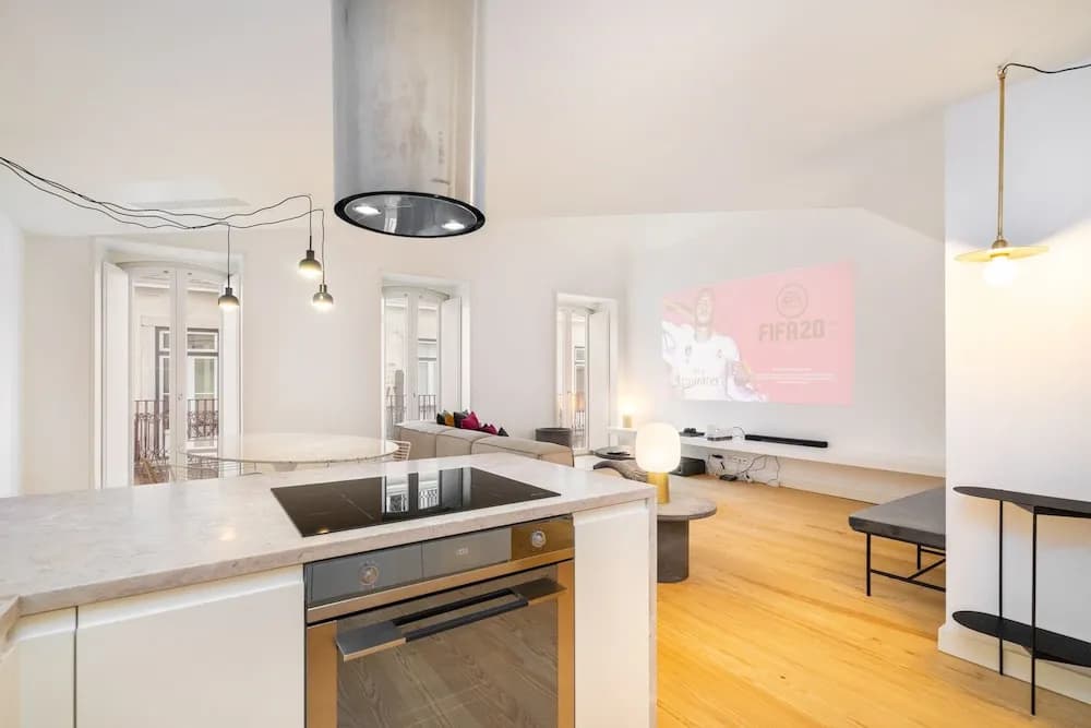 LS48 Prime Location Luxury Duplex - photo 15