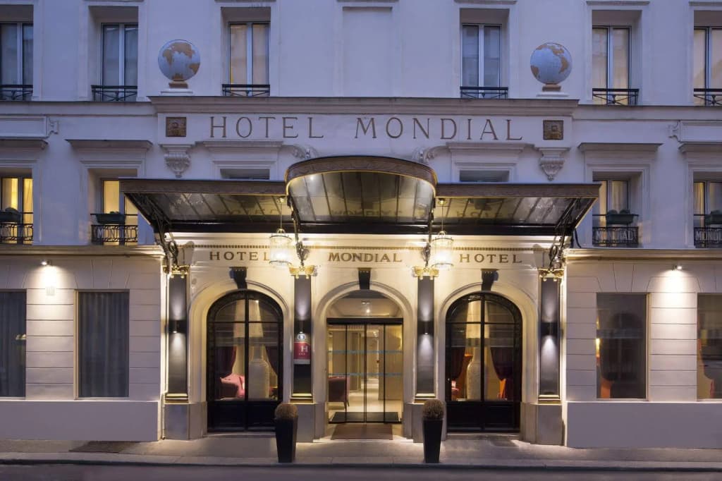 Hotel Mondial - photo 1