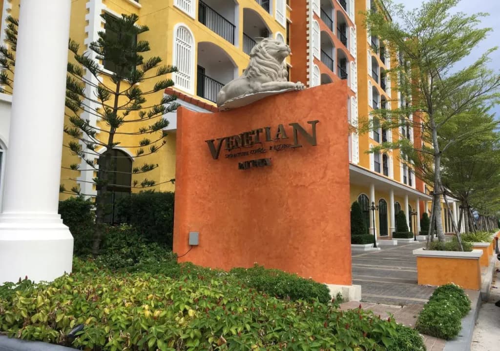Venetian Signature Resort Pattaya - photo 1