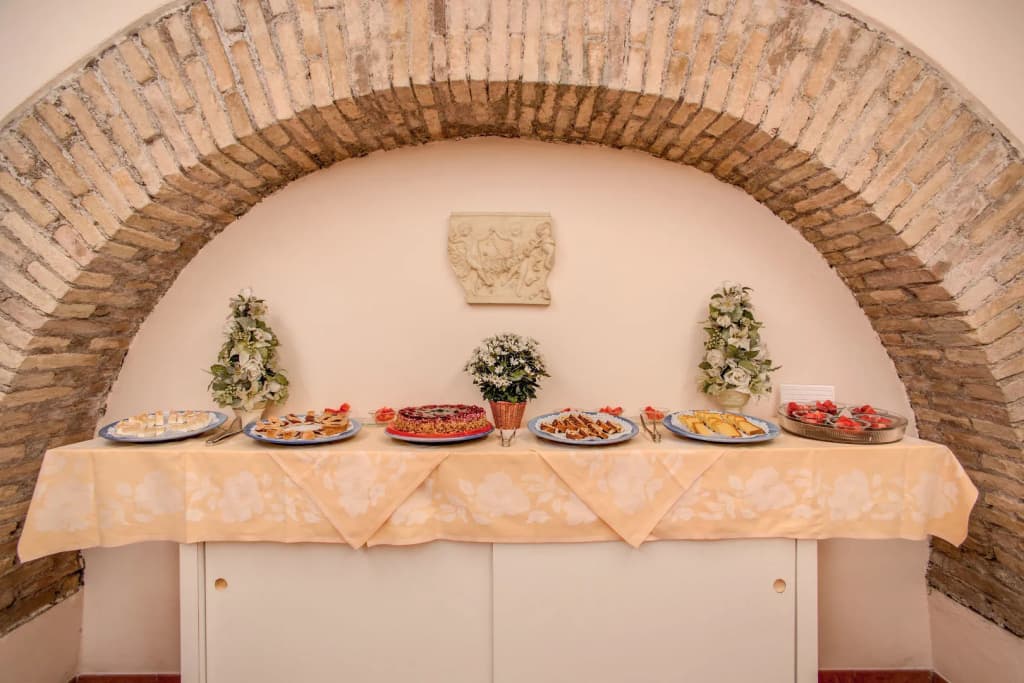 Hotel Corona - photo 19
