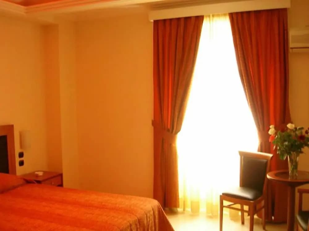 Theoxenia Hotel - photo 4
