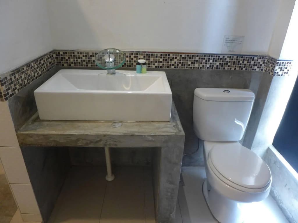 Wesberly Apartments - photo 7