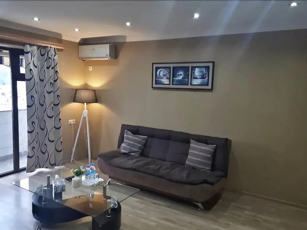 Avlabari City View Apartment - photo 12