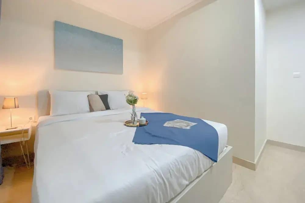 Wonderful And Homey 2Br Apartment At Menteng Park - photo 4