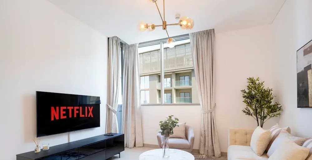 Lux  The Executive Sobha Suite 3 - photo 1