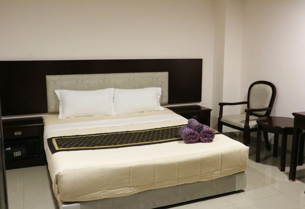 The Freelancer Hotel - photo 2