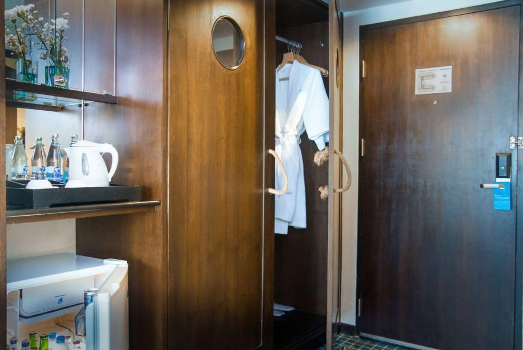 Blue Cabin Hotel (Formerly A-ONE New Wing Hotel) - photo 9