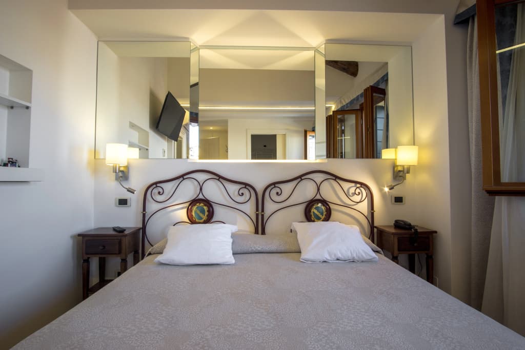 Hotel Antigo Trovatore - photo 18