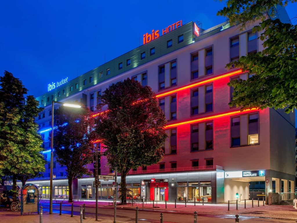ibis budget Berlin Kurfuerstendamm - photo 1