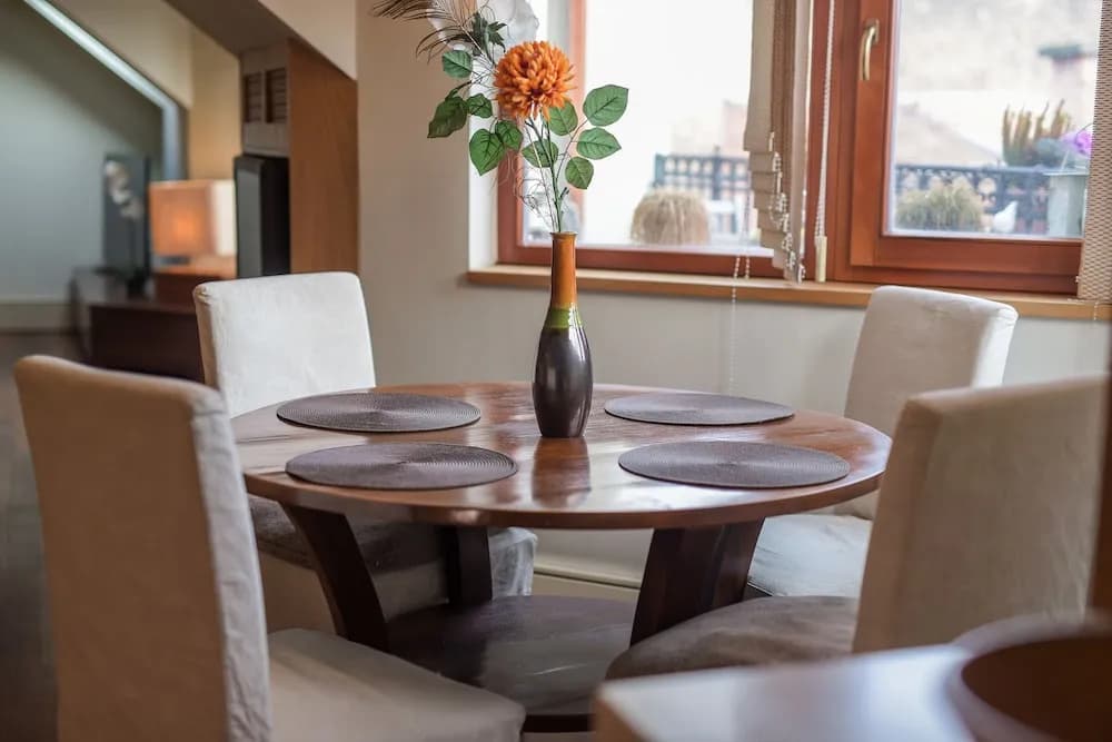Pelicanstay Montaigne Apartments - photo 8