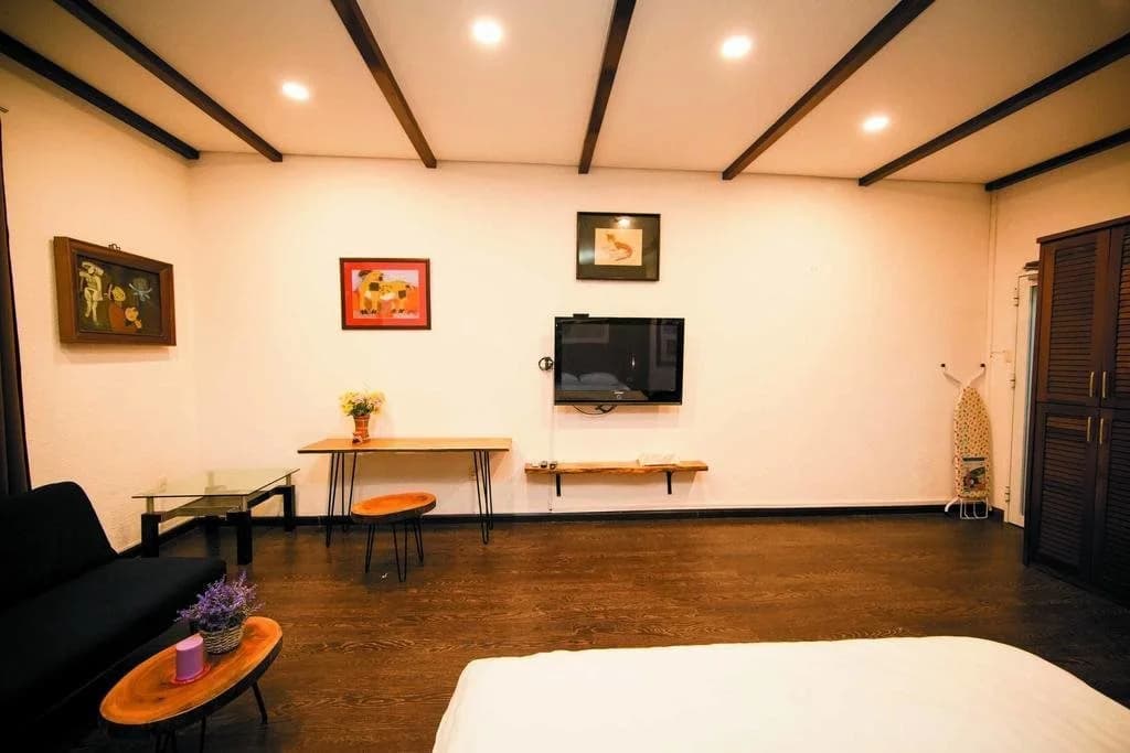 Elegant Studio Apartment - photo 2
