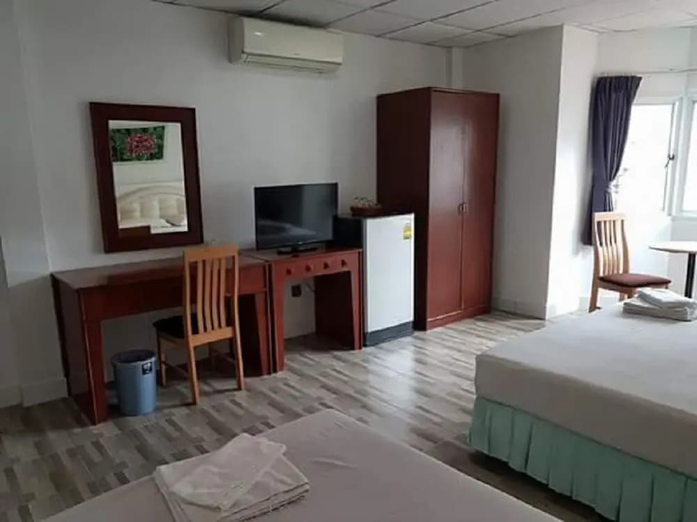 Welcome Inn Hotel Karon Beach - photo 5