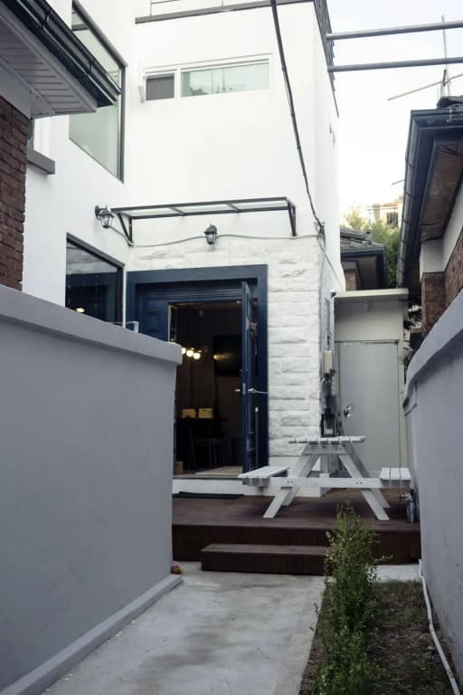 Whitetail Guesthouse - Hostel - photo 11