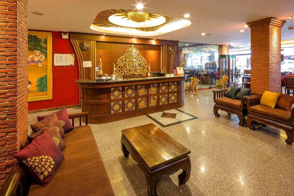 Tanawan Phuket Hotel - photo 2