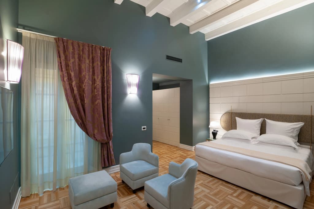 Hotel Number Nine - photo 7