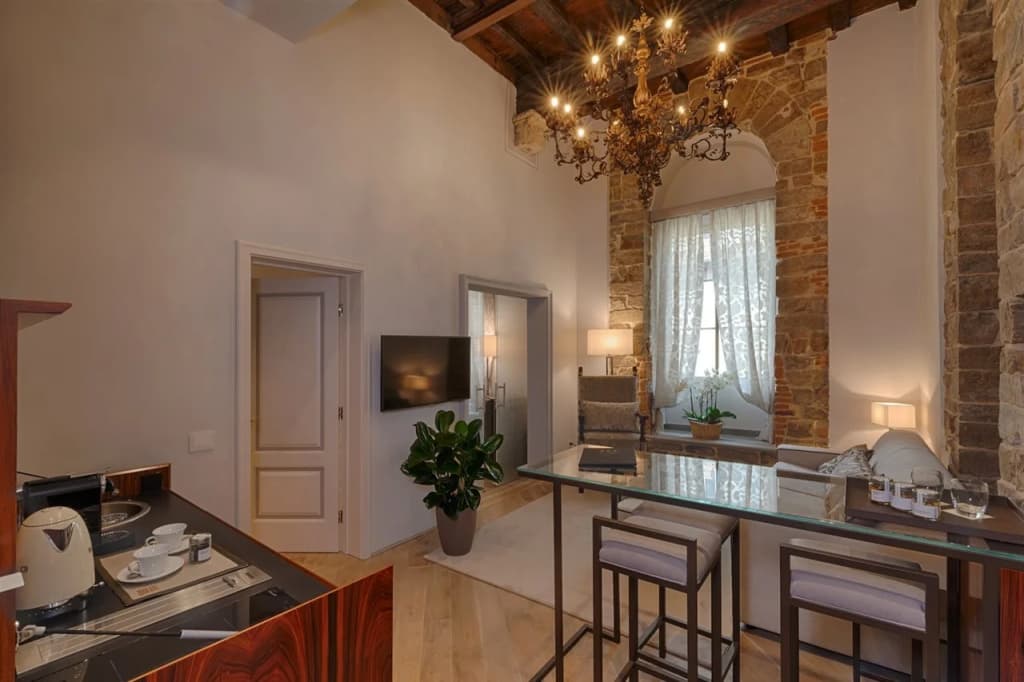 Donati Luxury Tower Suites - photo 18