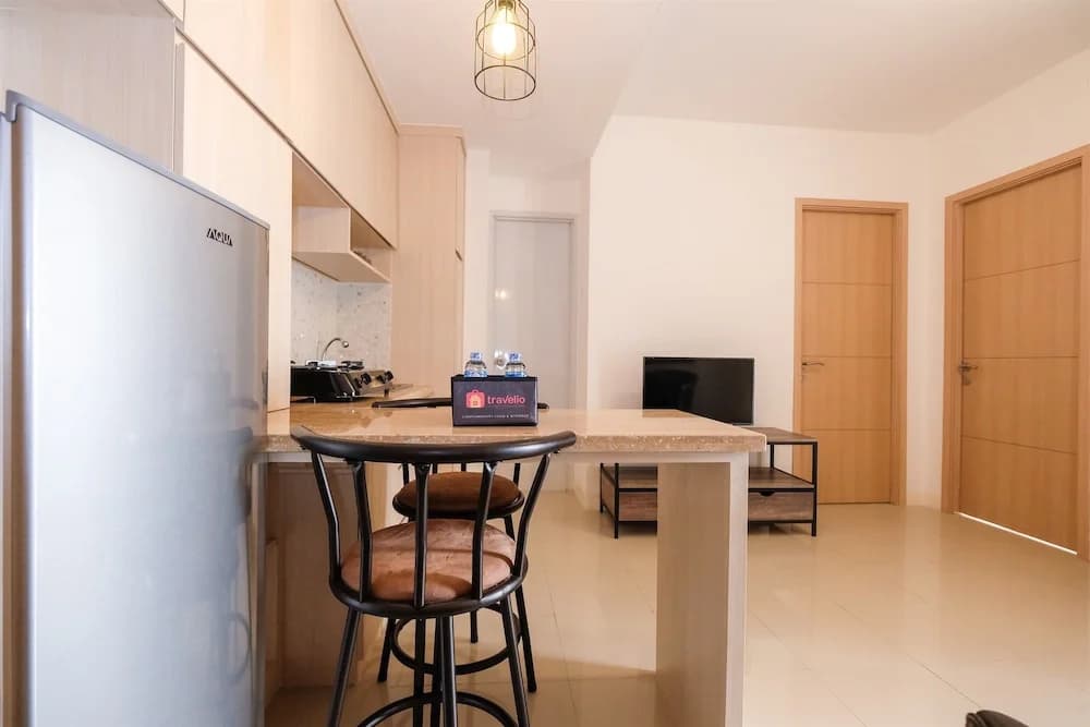 Spacious Bassura City Apartment with Pool View - photo 2
