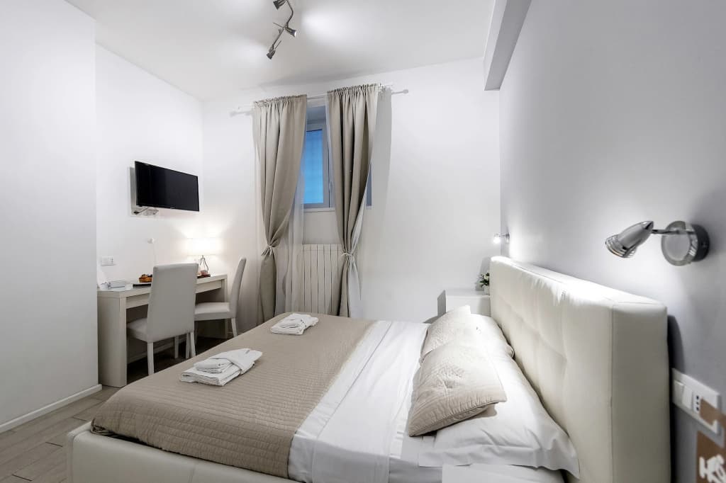 Bella Roma Luxury Accomodation - photo 2