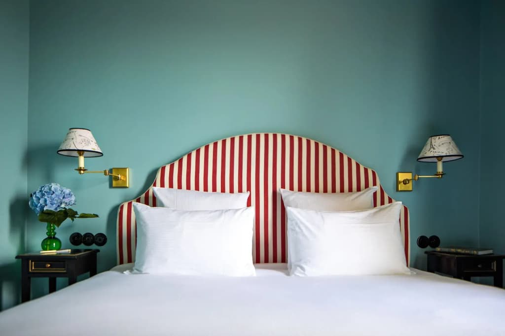 Les Deux Gares and Spa Hotel - photo 2