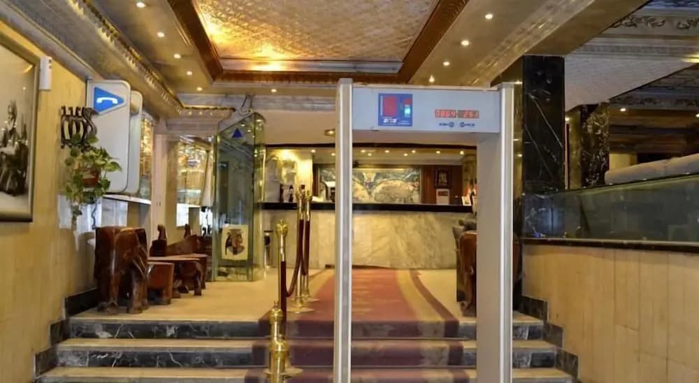 New Garden Palace Hotel - photo 18