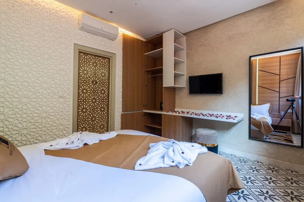 Yanis Guest House - photo 4