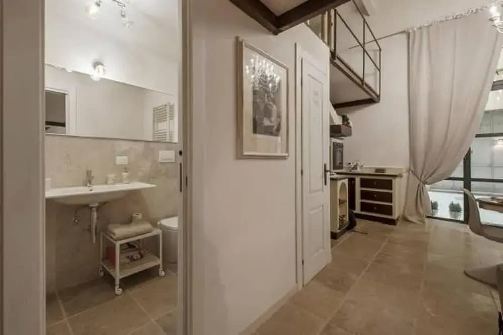 Shabby Loft In Colosseum - photo 5