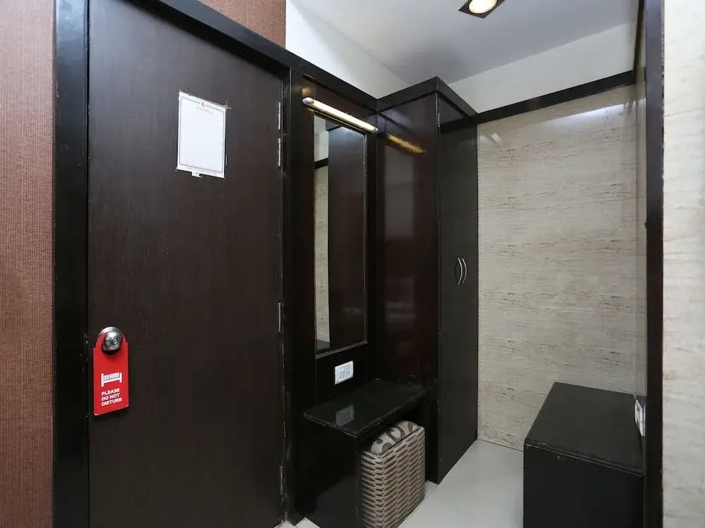Deluxe Otani Inn - photo 11