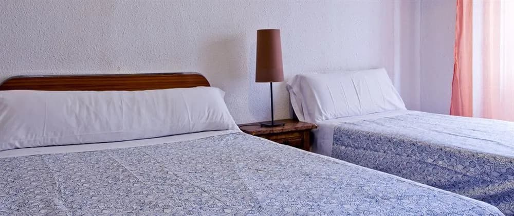 Hostal Noviciado - photo 19