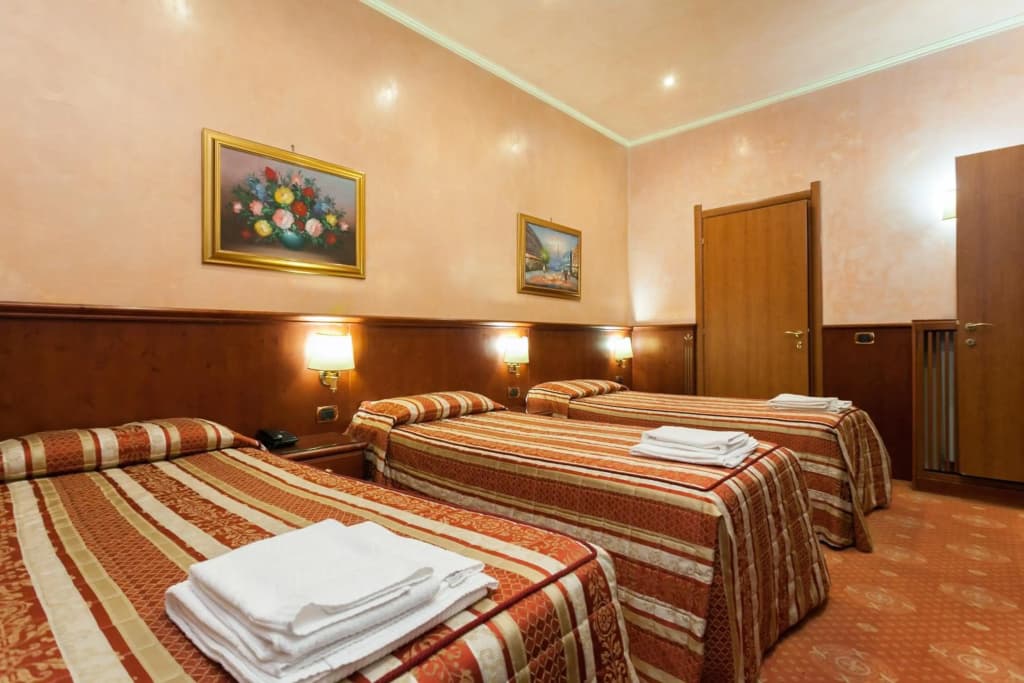 Hotel Fiorella Milano - photo 13