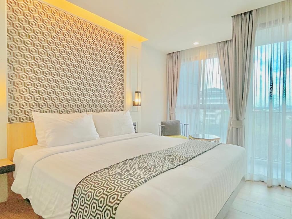 Chezzotel Pattaya - photo 3