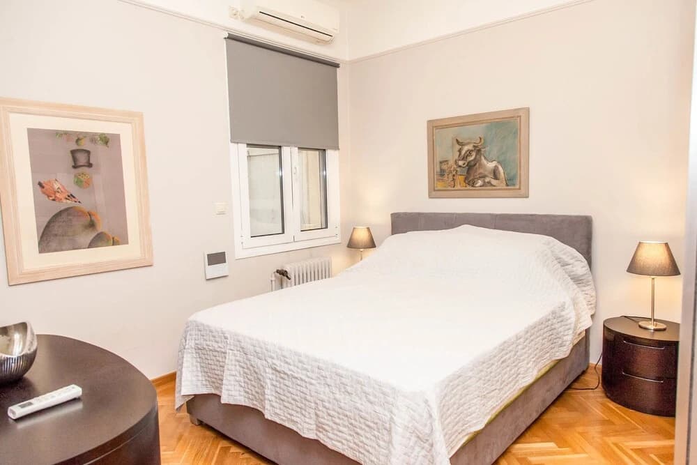A Chic Kolonaki Apartment in Central Athens - photo 6