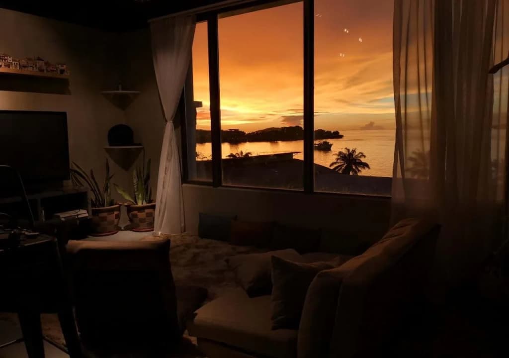 Homy Seafront Hostel - photo 7