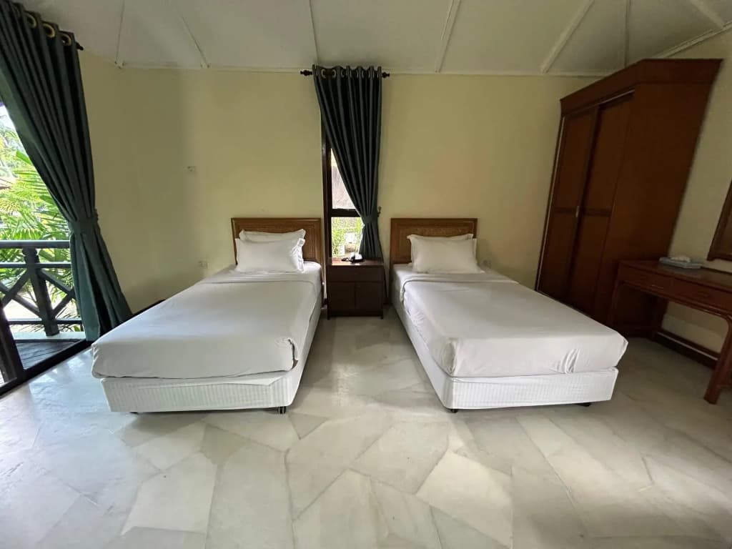 Puteri Bayu Beach Resort - photo 2