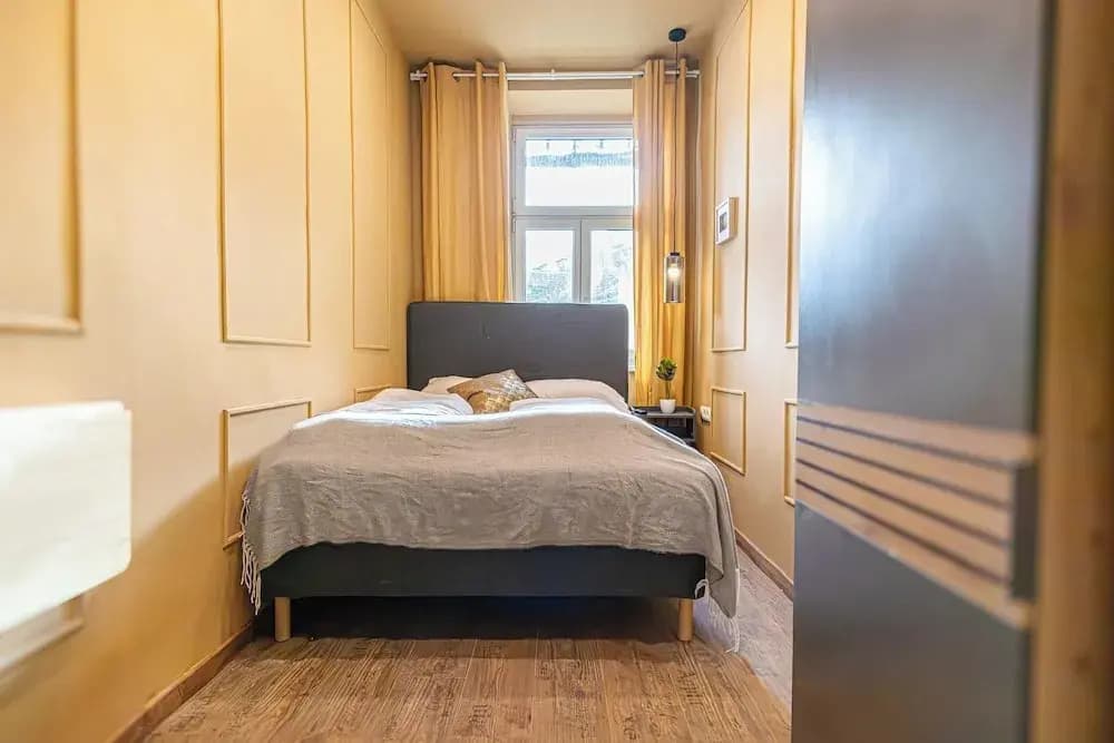4BR Apt for 10P Walk to Westbahnhof - photo 4