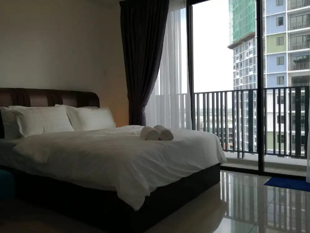 Sinar Rasa Homestay at I-Soho, I-City - photo 4