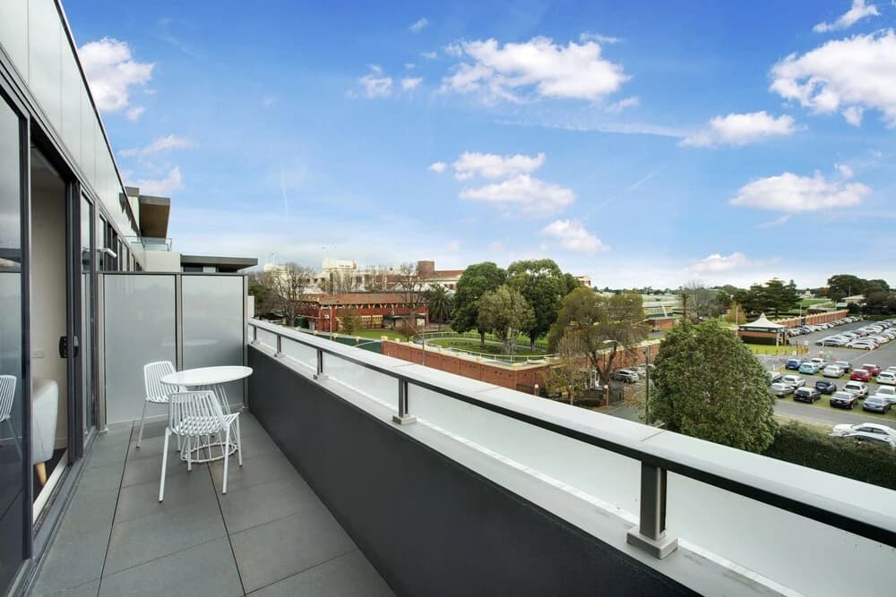The Caulfield - photo 4